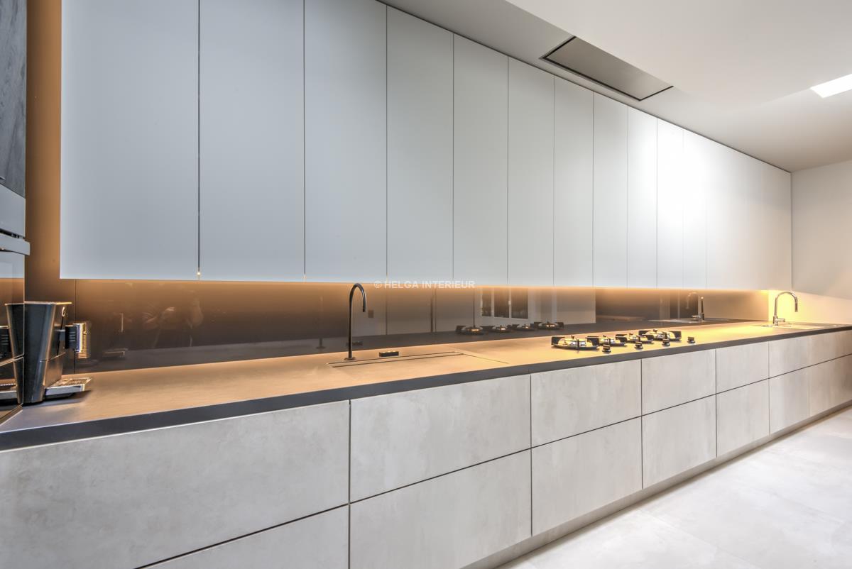 Toonzaal keuken 004